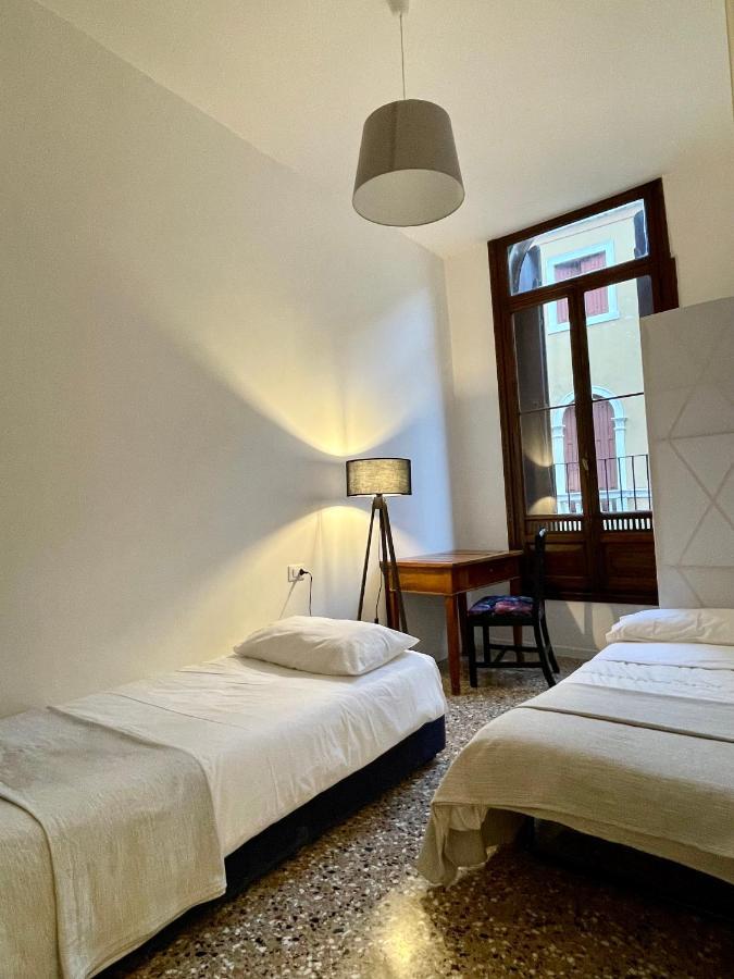 Studio Di Lilli Venice Luaran gambar